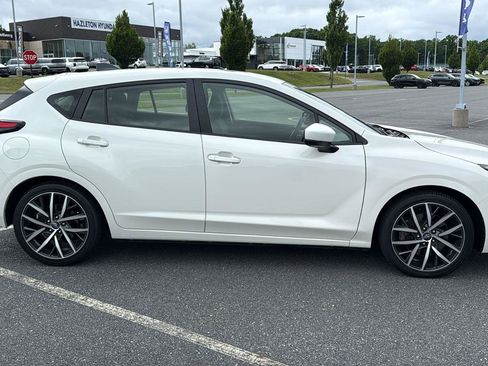 Used 2024 Subaru Impreza 2.0i Sport AWD/4WD image 3