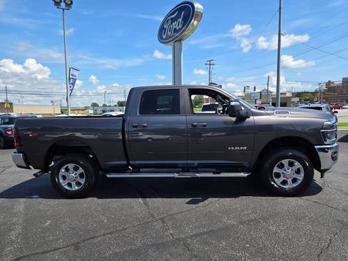 Used 2026 RAM 2500 Big Horn AWD/4WD image 9