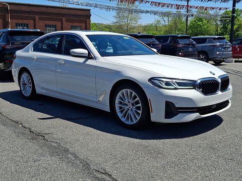 Used 2022 BMW 530i xDrive AWD/4WD image 4