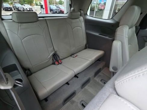 Used 2013 GMC Acadia SLT AWD/4WD image 19
