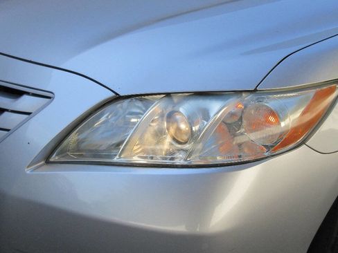 Used 2009 Toyota Camry LE image 37