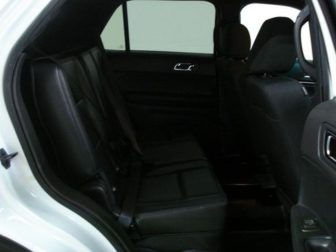 Used 2015 Ford Explorer 4WD Police Interceptor w/ Ready For The Road Package image 29