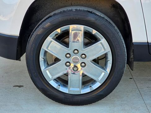 Used 2017 GMC Acadia Limited SLT image 30