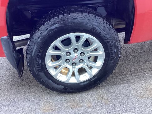 Used 2011 GMC Sierra 1500 SLT w/ SLT Convenience Package AWD/4WD image 25
