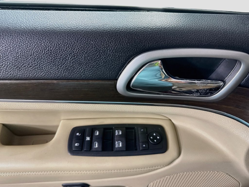 Used 2018 Jeep Grand Cherokee Limited AWD/4WD image 23