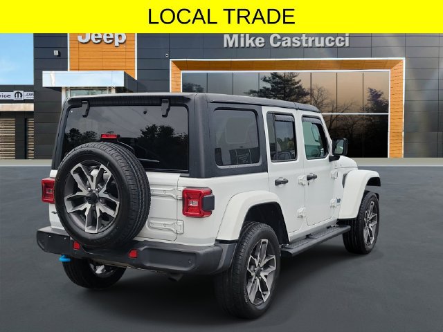 Used 2024 Jeep Wrangler Unlimited w/ Convenience Group AWD/4WD image 4