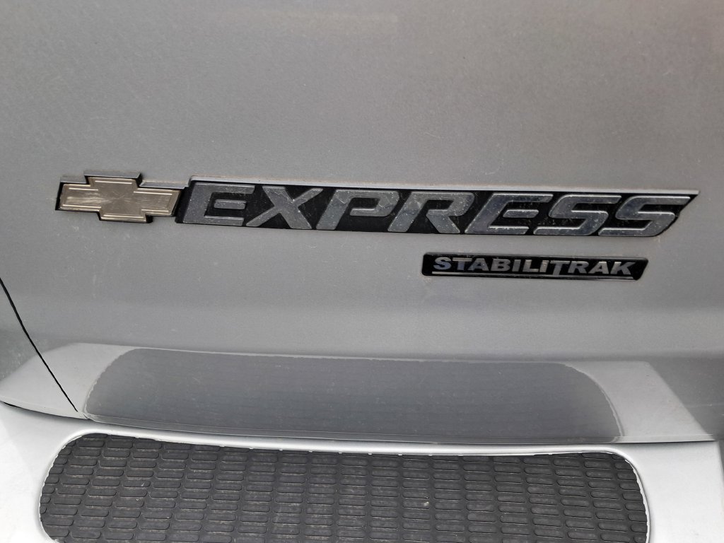 Used 2014 Chevrolet Express 1500 RWD image 11