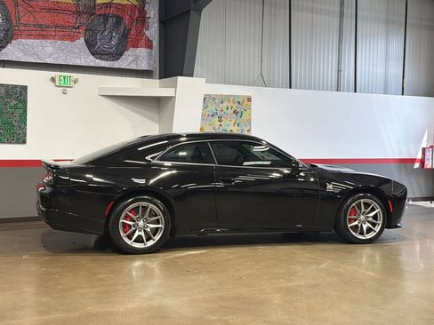 Used 2025 Dodge Charger Daytona Scat Pack w/ Track Pack AWD/4WD image 32