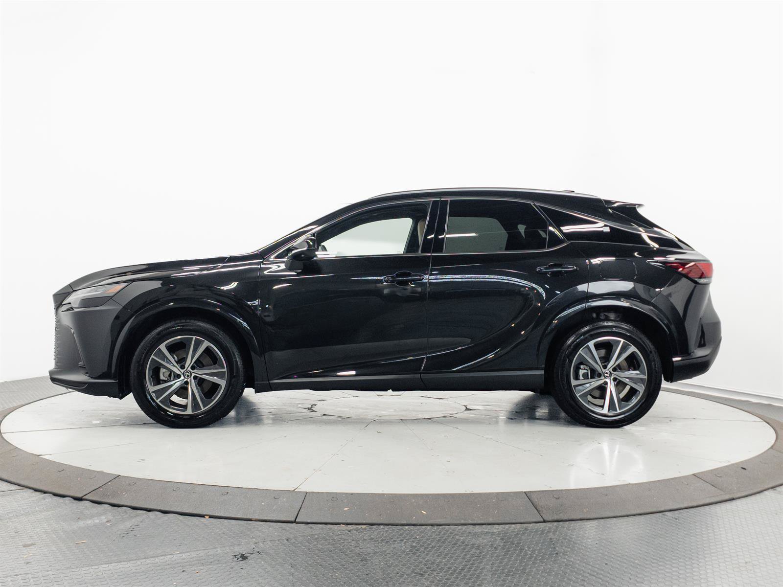 Used 2024 Lexus RX 350 Premium w/ Convenience Package AWD/4WD image 10