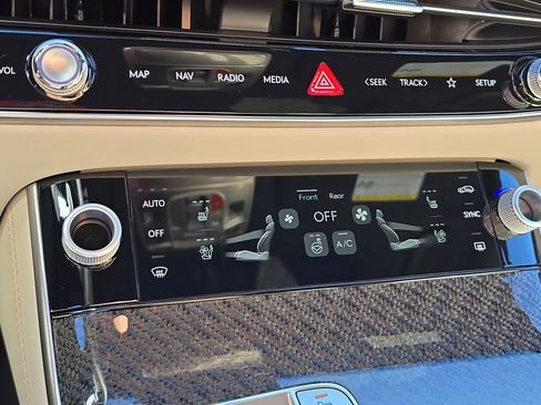 New 2026 Genesis GV70 3.5T Sport Prestige image 18