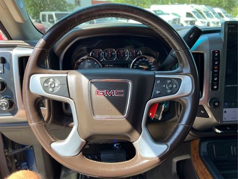 Used 2015 GMC Sierra 2500 SLT AWD/4WD image 19
