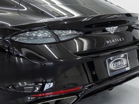 New 2025 Bentley Continental GT Speed image 16
