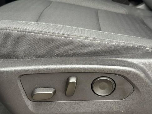 Used 2024 Chevrolet Silverado 1500 Custom image 20