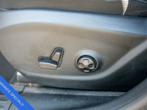 Used 2020 Jeep Cherokee Trailhawk w/ Cold Weather Group image 17