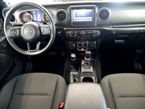 Used 2021 Jeep Wrangler Unlimited Sport image 17