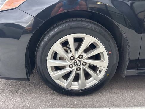 Used 2024 Toyota Camry LE image 4