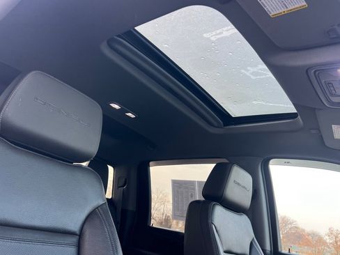 Used 2020 GMC Sierra 2500 Denali w/ Denali Ultimate Package image 13