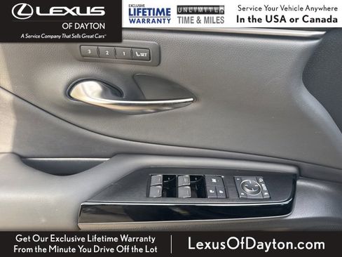 Used 2024 Lexus ES 350 w/ Premium Package image 12