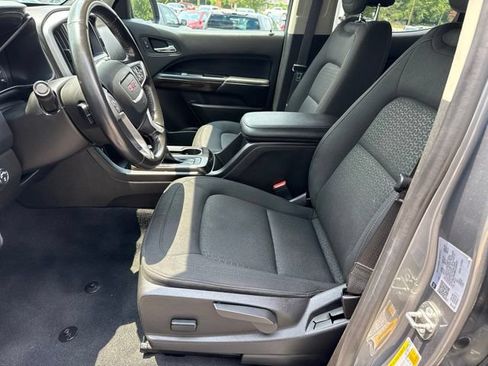 Used 2022 GMC Canyon Elevation w/ Trailering Package AWD/4WD image 9