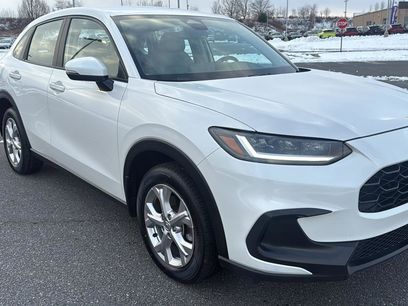 Used 2024 Honda HR-V LX