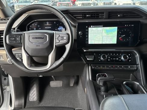 Used 2024 GMC Sierra 1500 Denali w/ Denali Reserve Package image 7