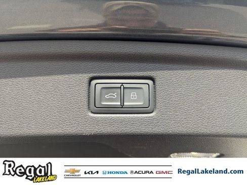 Used 2022 Audi S5 Prestige w/ Prestige Package image 9