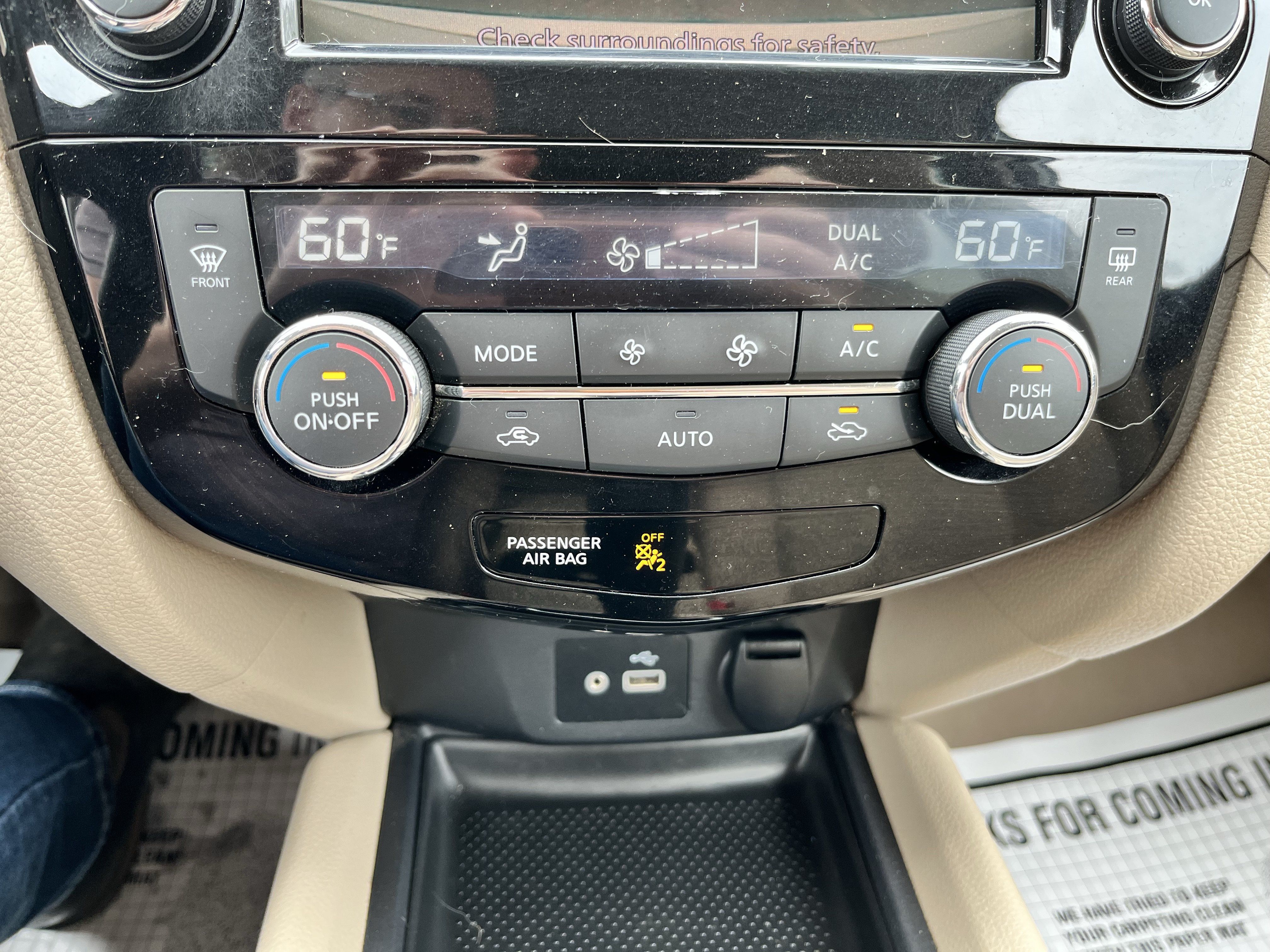 Used 2019 Nissan Rogue SV AWD/4WD image 7