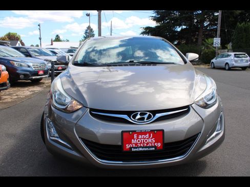 Used 2016 Hyundai Elantra Value Edition FWD image 2