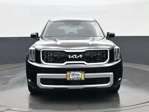 Used 2024 Kia Telluride LX AWD/4WD image 3