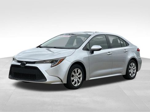 Used 2020 Toyota Corolla LE FWD image 7
