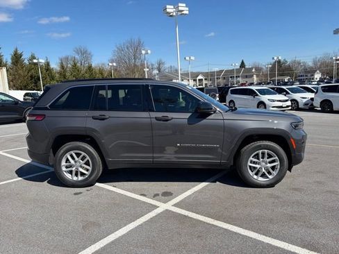 New 2026 Jeep Grand Cherokee Laredo X AWD/4WD image 9