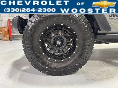 Used 2020 Jeep Wrangler Unlimited Sport image 33