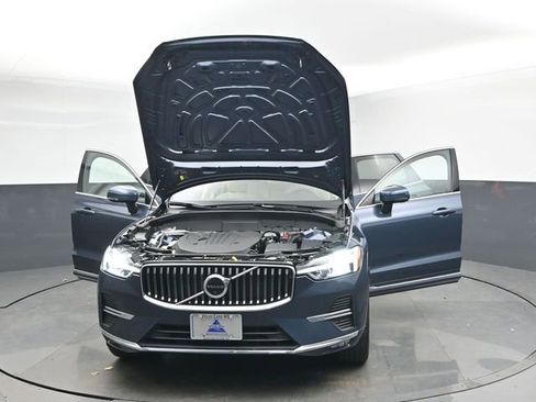 Used 2023 Volvo XC60 B5 Plus w/ Climate Package image 53