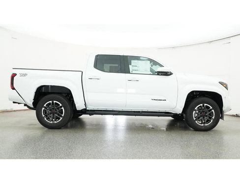 New 2026 Toyota Tacoma TRD Sport AWD/4WD image 27