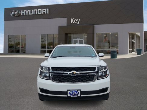 Used 2018 Chevrolet Tahoe LT image 8
