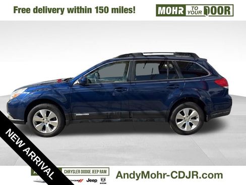 Used 2010 Subaru Outback 3.6R Limited image 4
