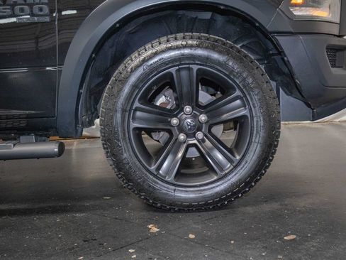 Used 2022 RAM 1500 Classic Warlock w/ Electronics Group AWD/4WD image 9