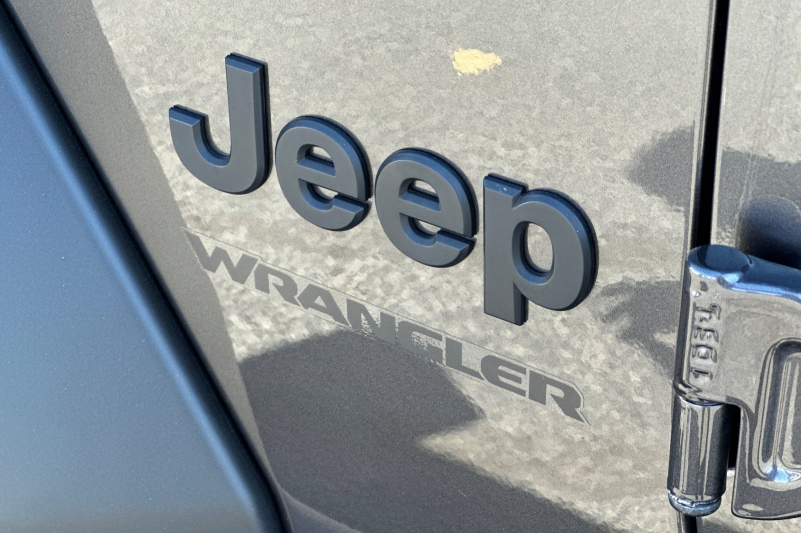 Used 2022 Jeep Wrangler Sport AWD/4WD image 26