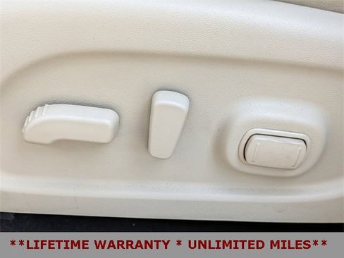 Used 2019 Nissan Murano Platinum w/ Cargo Package image 24