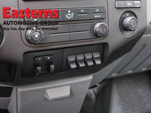 Used 2015 Ford F250 XL image 19