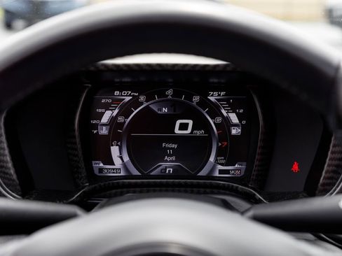 Used 2016 Alfa Romeo 4C Spider w/ Convenience Group - Spider RWD image 29