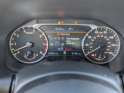 Used 2024 Nissan Altima 2.5 SR image 11