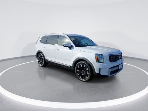 Used 2023 Kia Telluride SX Prestige image 2
