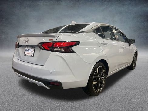 New 2025 Nissan Versa SR image 5