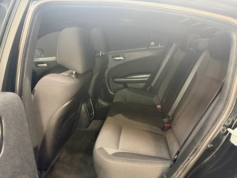 Used 2015 Dodge Charger SXT RWD image 20