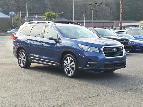 Used 2022 Subaru Ascent Touring image 1