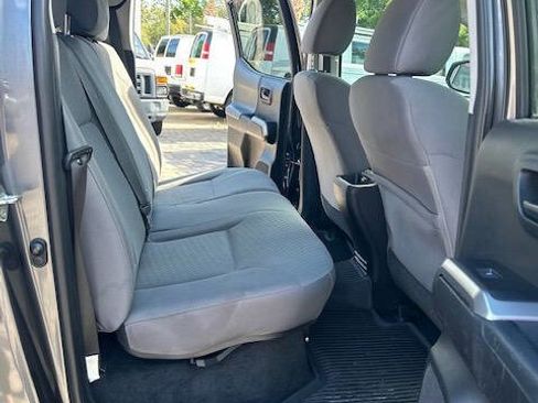 Used 2021 Toyota Tacoma SR5 RWD image 25