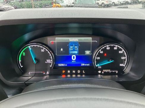 Certified 2024 Ford Maverick Lariat image 21