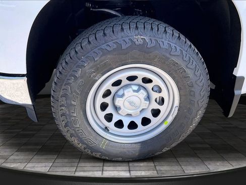 New 2026 Chevrolet Silverado 1500 W/T w/ WT Safety Package AWD/4WD image 11