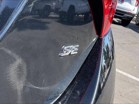 Used 2019 Toyota Corolla SE image 9